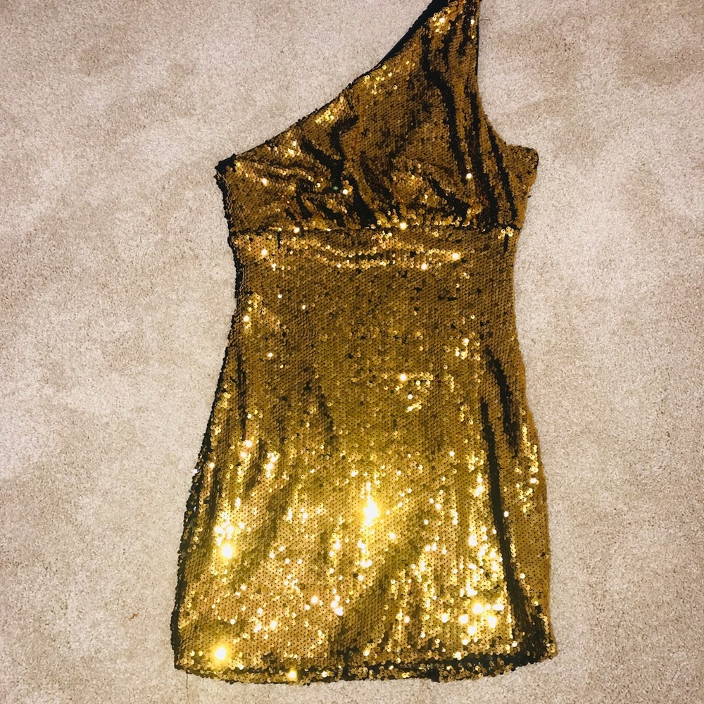 Sequined cocktail dress.